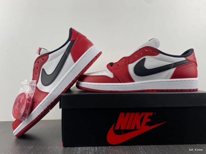 Low Chicago Air Jordan 705329-600 Retro 1 0627